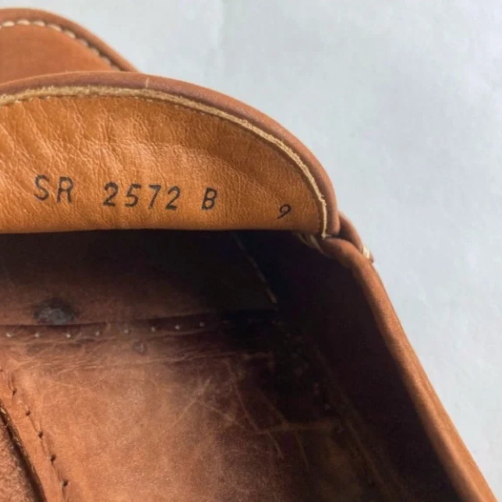 Salvatore Ferragamo Tan Suede Oxford Loafers size 9 - Picture 7 of 15